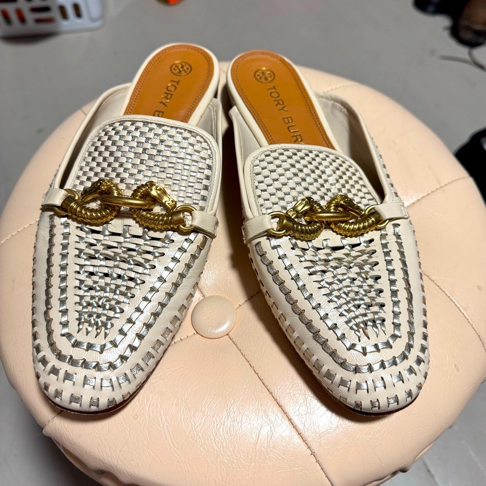 Jessa chain-embellished woven metallic leather backless loafer flats mules EUC